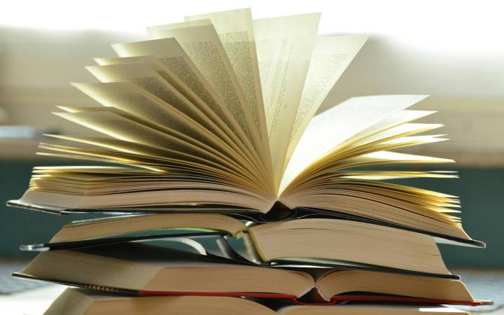 6 Books to Inspire Innovative Leadership That Boost Productivity