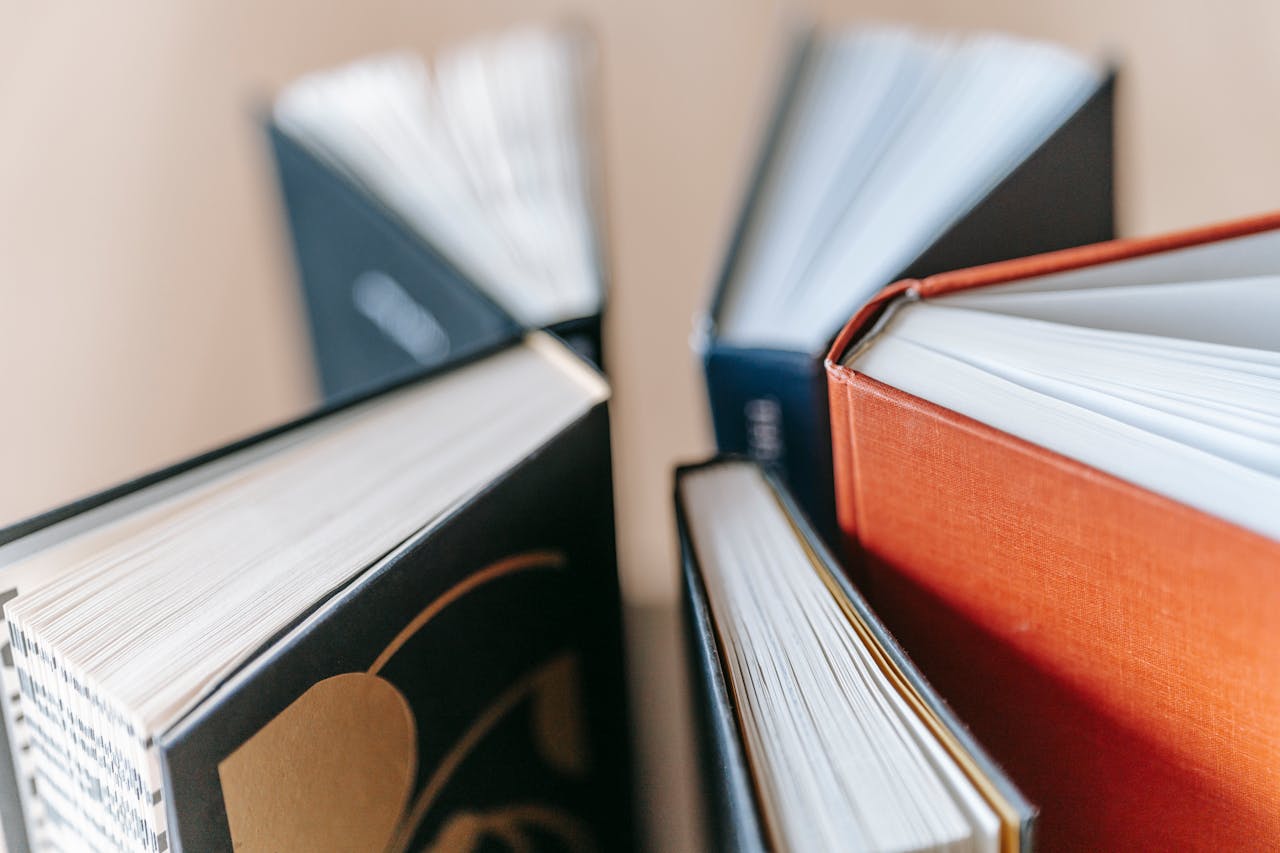 Must-Read Career Books to Consider in 2025